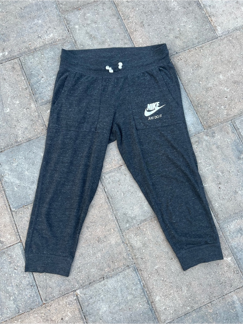 Nike Gym Vintage women's cropped jogger sweatpants Small